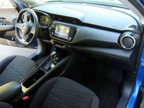 Used 2021 Nissan Kicks SV FWD image 23
