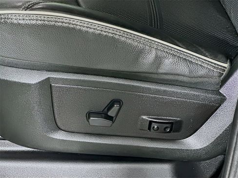 Used 2021 RAM 3500 Limited image 22