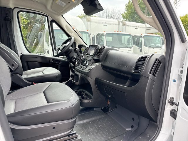 Used 2025 RAM ProMaster 3500 w/ Convenience Group FWD image 12