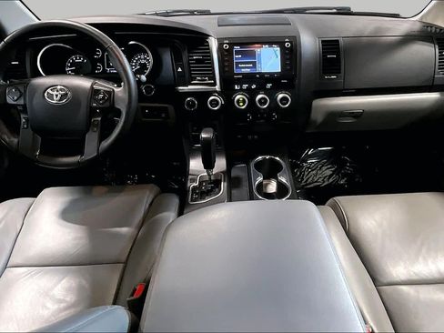 Used 2020 Toyota Sequoia Limited w/ Safety & Convenience Package AWD/4WD image 15