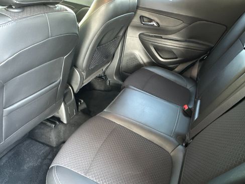 Used 2018 Buick Encore Preferred image 12