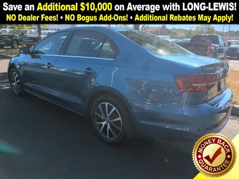 Used 2017 Volkswagen Jetta SE image 7