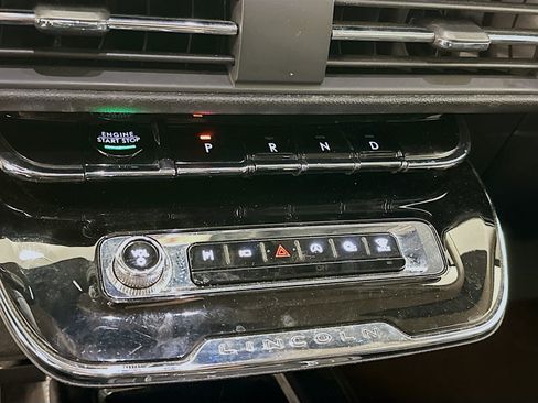 Used 2024 Lincoln Corsair Reserve w/ Equipment Group 201A image 25