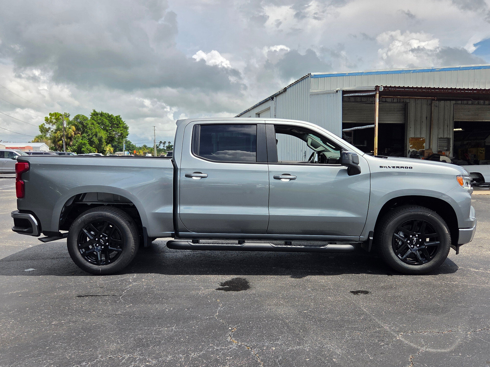 New 2026 Chevrolet Silverado 1500 RST w/ Safety Package AWD/4WD image 6