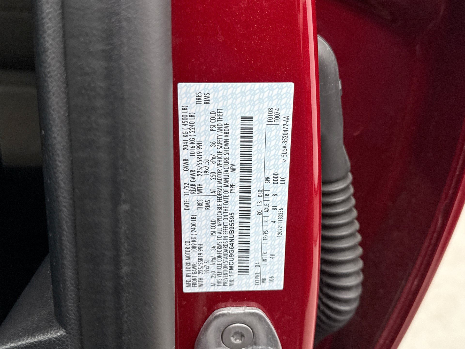 Used 2022 Ford Escape SE w/ SE Sport Appearance Package AWD/4WD image 24