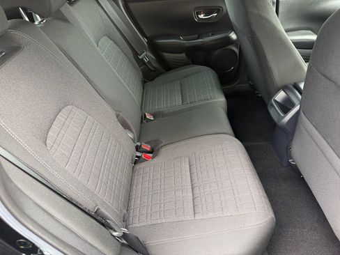 Used 2025 Honda HR-V LX image 28