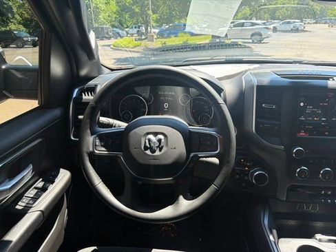 Used 2024 RAM 1500 Big Horn AWD/4WD image 15