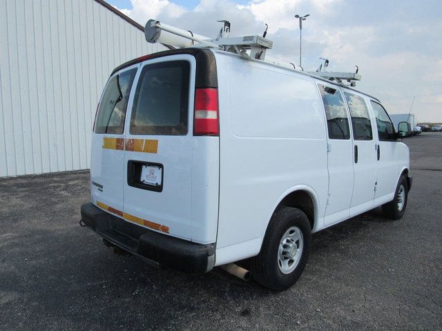 Used 2013 Chevrolet Express 2500 RWD image 3