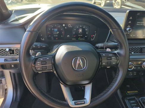 Used 2024 Acura Integra A-Spec image 9