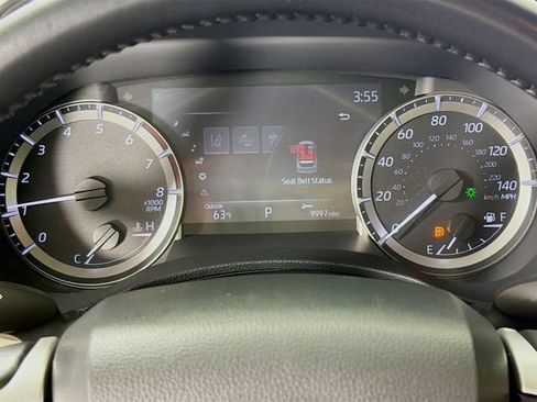 Used 2023 Toyota Highlander XLE AWD/4WD image 14