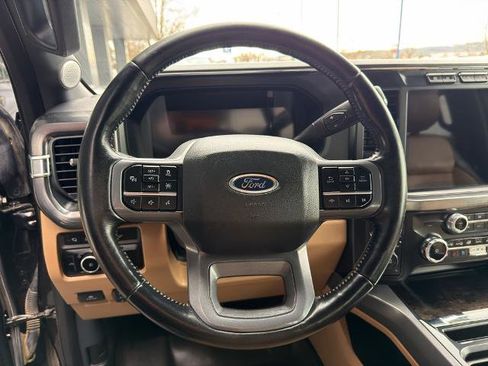 Certified 2024 Ford F250 Lariat w/ Lariat Ultimate Package AWD/4WD image 24