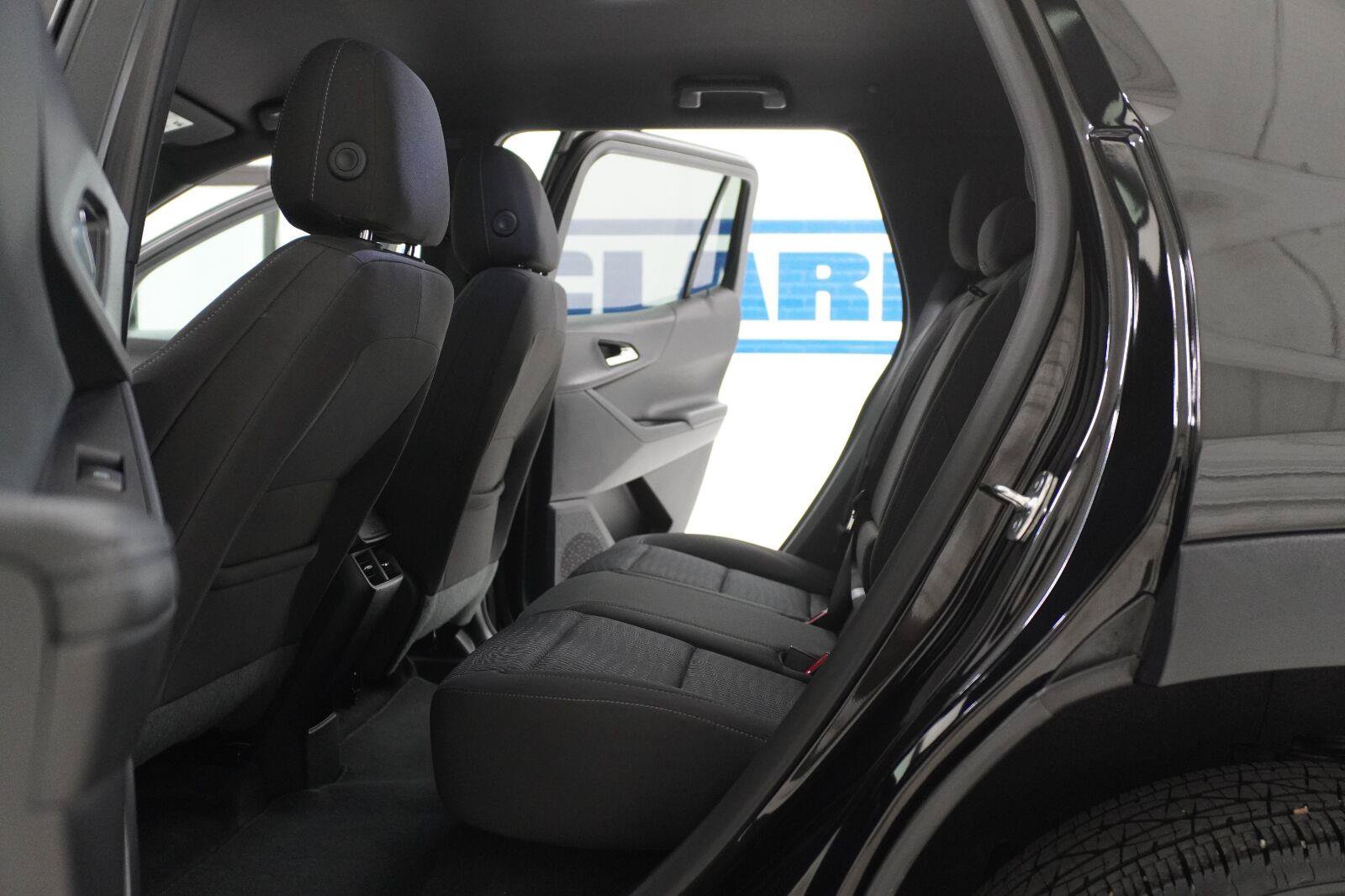 Used 2026 Chevrolet Equinox LT FWD image 23