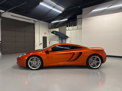 Used 2012 McLaren MP4-12C Coupe RWD image 5