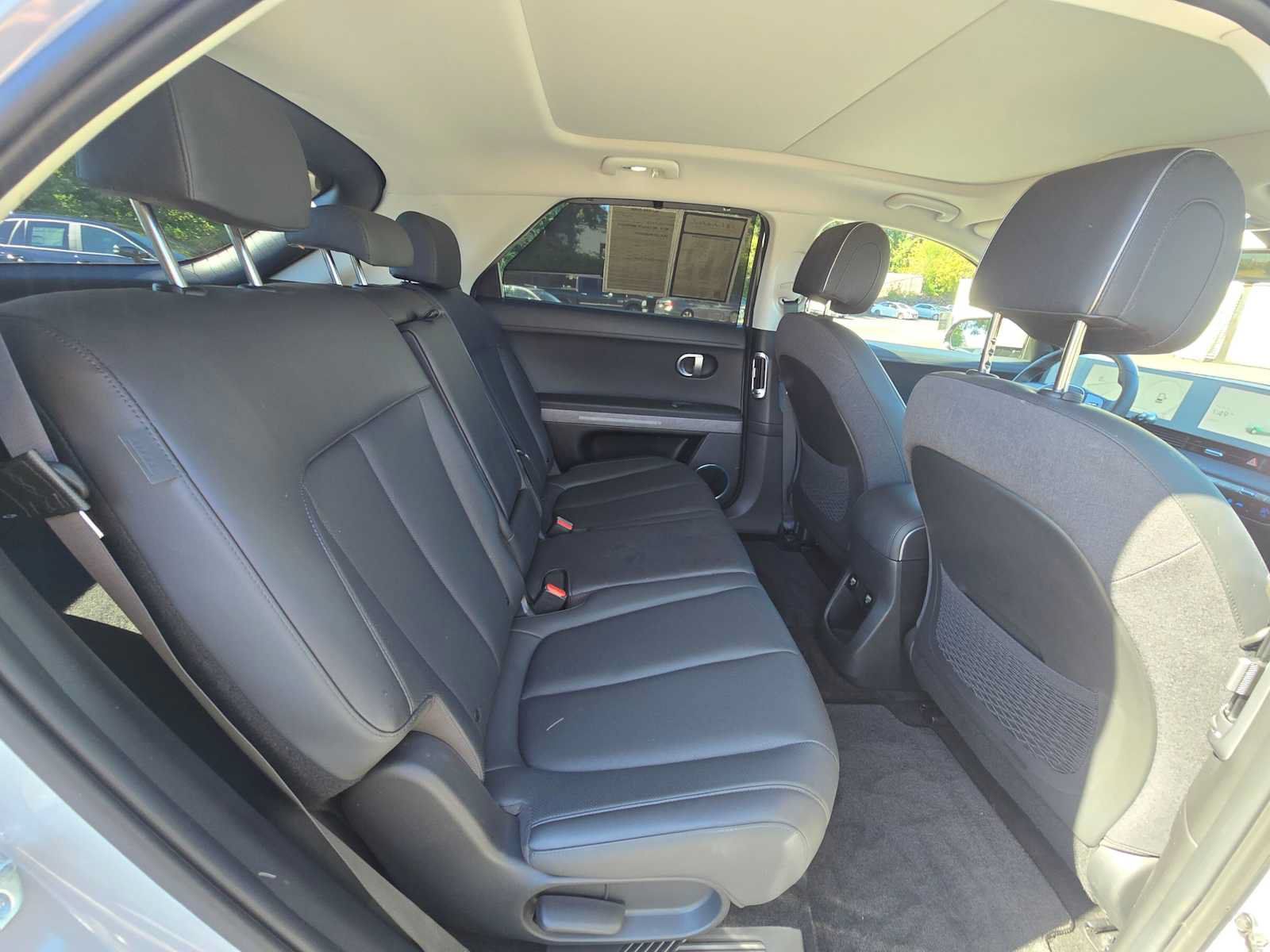 Used 2024 Hyundai Ioniq 5 Limited RWD image 12