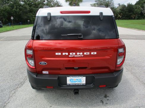 Used 2024 Ford Bronco Sport Heritage w/ Heritage Convenience Package image 6
