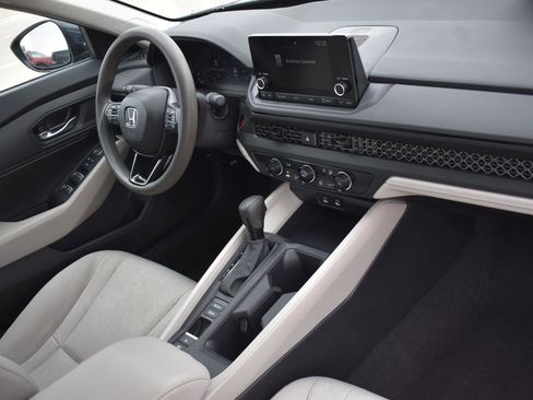Used 2024 Honda Accord LX image 12