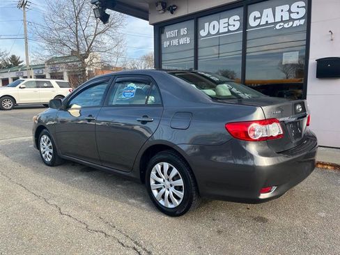Used 2012 Toyota Corolla LE image 2