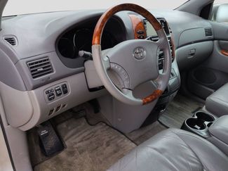 Used 2009 Toyota Sienna XLE video 2