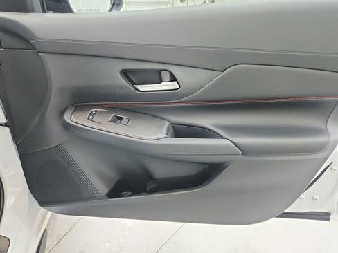 New 2026 Nissan Sentra SR w/ Floor Mat Package image 35