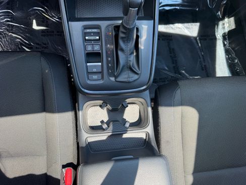 Used 2024 Honda CR-V EX image 33
