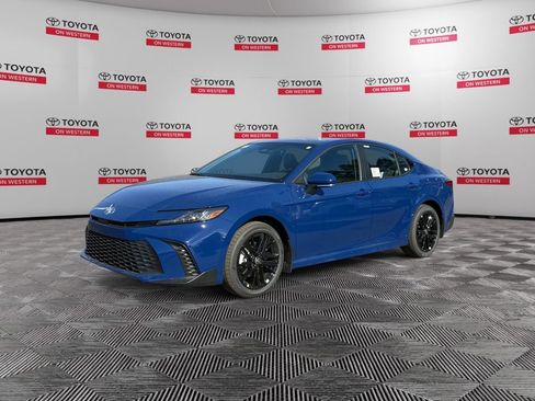New 2026 Toyota Camry SE AWD/4WD image 1