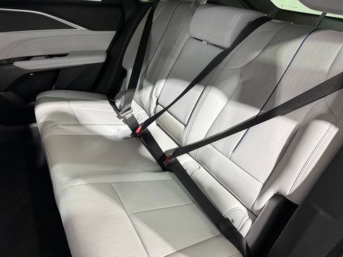 New 2026 Cadillac Lyriq Sport AWD/4WD image 39