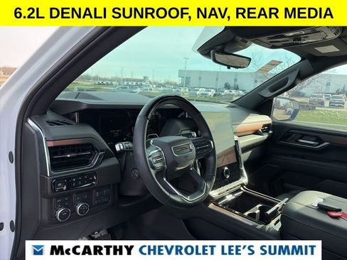 Used 2025 GMC Yukon Denali w/ Denali Reserve Package image 66