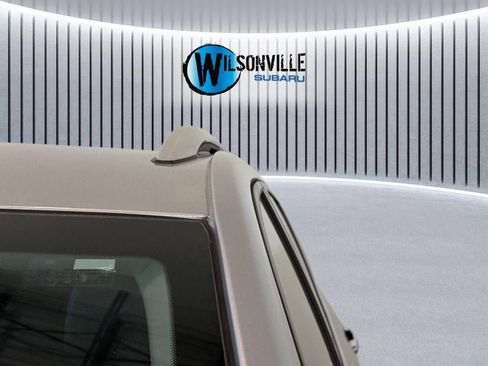 Used 2019 Chevrolet Equinox Premier AWD/4WD image 18