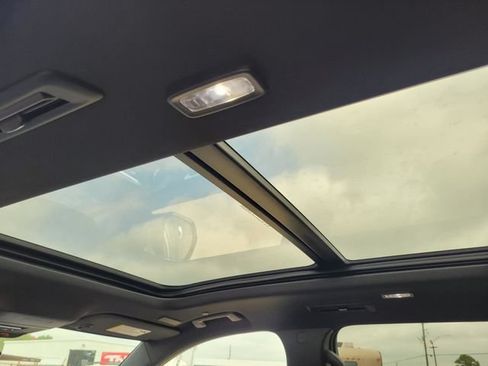 New 2026 Buick Enclave Avenir FWD image 26