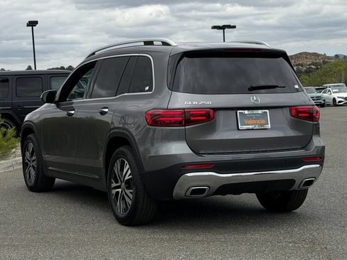 Certified 2026 Mercedes-Benz GLB 250 image 9