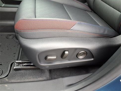 New 2026 Chevrolet Equinox RS image 7