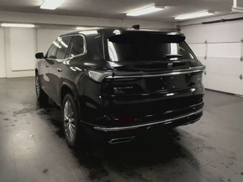 Certified 2025 Buick Enclave Avenir w/ Super Cruise Package FWD image 7