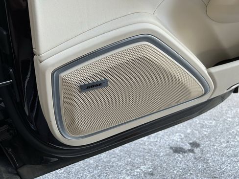 Certified 2023 Porsche Panamera 4 Platinum Edition image 26