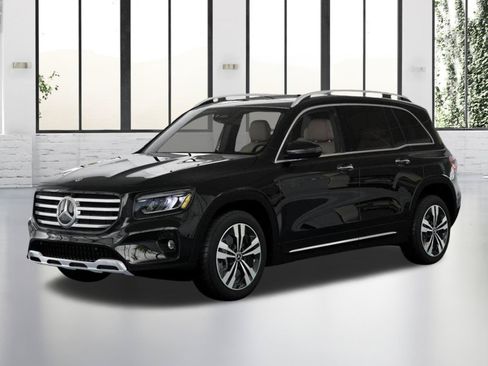 Used 2026 Mercedes-Benz GLB 250 4MATIC image 39