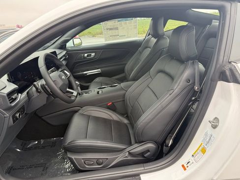 New 2025 Ford Mustang GT Premium image 6