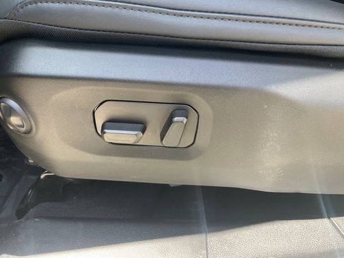 New 2026 Jeep Wrangler Unlimited Rubicon image 12