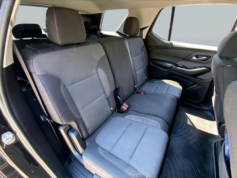 Used 2020 Chevrolet Traverse LS FWD image 20