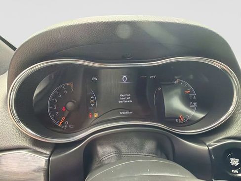 Used 2017 Jeep Grand Cherokee Trailhawk w/ Trailhawk Luxury Group AWD/4WD image 27