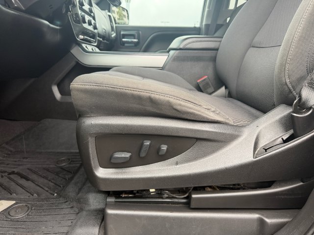 Used 2018 Chevrolet Silverado 1500 LT w/ True North Edition AWD/4WD image 26