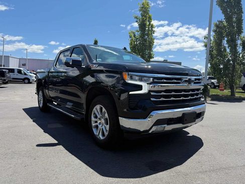 Used 2024 Chevrolet Silverado 1500 LTZ w/ LTZ Premium Package AWD/4WD image 4