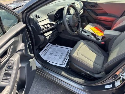 Used 2024 Subaru Crosstrek 2.0i Premium AWD/4WD image 9