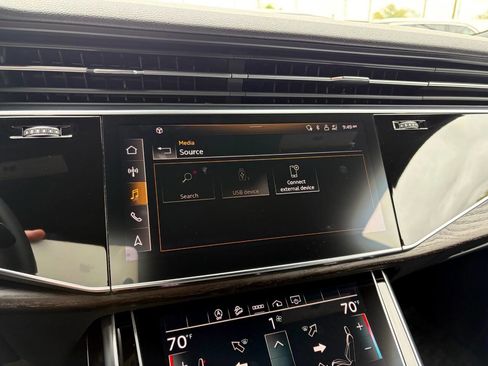 Used 2021 Audi Q8 Premium w/ Black Optic Package AWD/4WD image 35