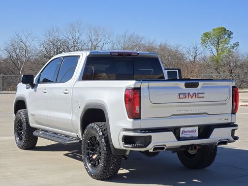 Used 2022 GMC Sierra 1500 AT4 w/ AT4 Premium Package AWD/4WD image 5