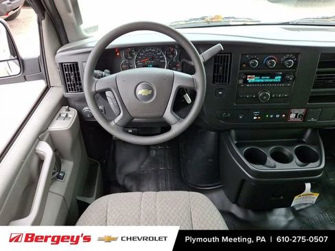 New 2025 Chevrolet Express 3500 Work Van w/ Driver Convenience Package image 7
