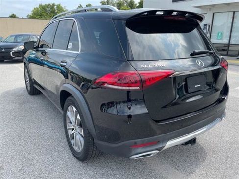 Used 2021 Mercedes-Benz GLE 350 4MATIC image 4