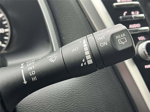 Certified 2024 Nissan Murano SV image 31