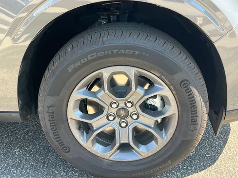 New 2026 Ford Maverick XLT FWD image 13