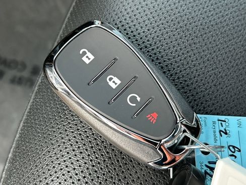 Used 2024 Chevrolet Trax RS w/ Driver Confidence Package image 33