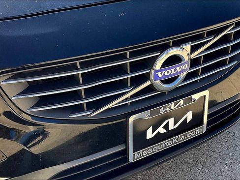 Used 2015 Volvo S60 T5 Premier image 32