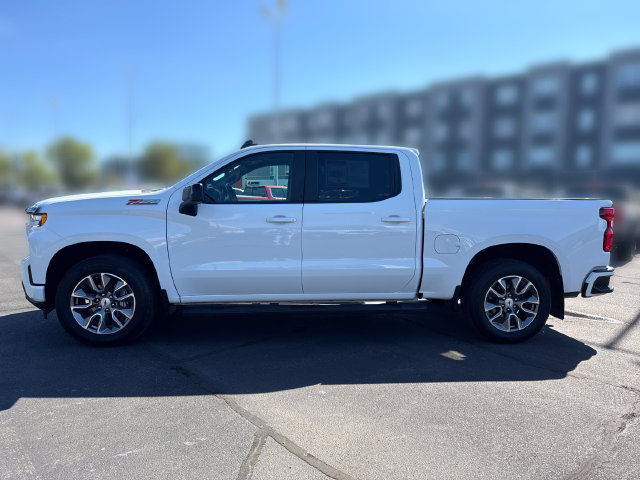 Used 2022 Chevrolet Silverado 1500 RST AWD/4WD image 2